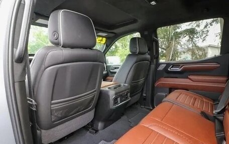 GMC Sierra, 2025 год, 10 995 000 рублей, 30 фотография