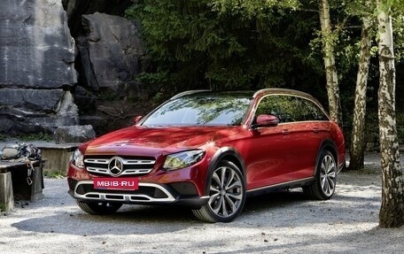 Mercedes-Benz E-Класс, 2017 год, 4 100 000 рублей, 1 фотография