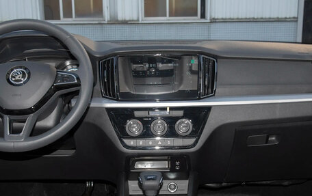 Skoda Kamiq I, 2025 год, 2 536 000 рублей, 17 фотография