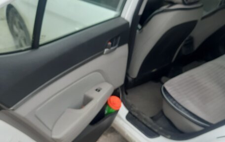 Hyundai Elantra VI рестайлинг, 2016 год, 1 000 000 рублей, 6 фотография