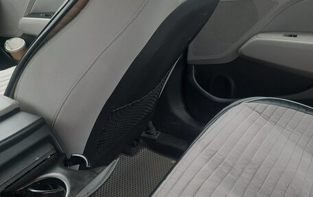 Hyundai Elantra VI рестайлинг, 2016 год, 1 000 000 рублей, 10 фотография