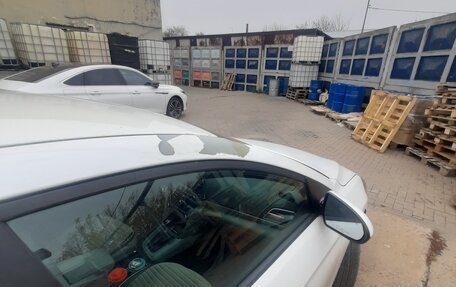 Hyundai Elantra VI рестайлинг, 2016 год, 1 000 000 рублей, 26 фотография