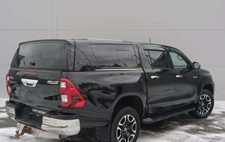 Toyota Hilux VIII, 2021 год, 4 550 000 рублей, 4 фотография