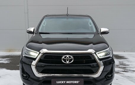Toyota Hilux VIII, 2021 год, 4 550 000 рублей, 7 фотография