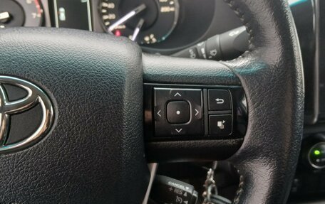Toyota Hilux VIII, 2021 год, 4 550 000 рублей, 23 фотография