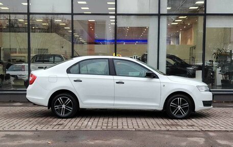 Skoda Rapid I, 2016 год, 890 000 рублей, 4 фотография