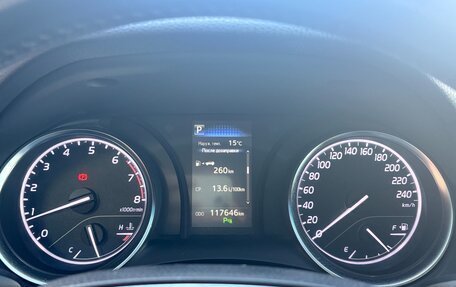 Toyota Camry, 2018 год, 2 400 000 рублей, 10 фотография