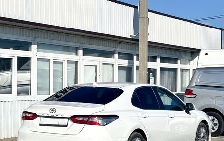 Toyota Camry, 2018 год, 2 400 000 рублей, 5 фотография