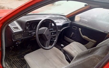 Opel Kadett E рестайлинг, 1986 год, 62 000 рублей, 6 фотография