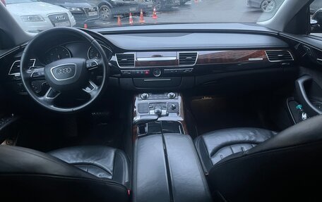Audi A8, 2012 год, 1 900 000 рублей, 3 фотография