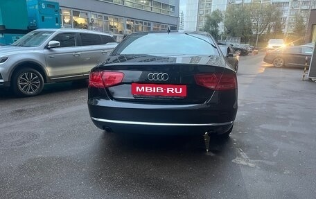 Audi A8, 2012 год, 1 900 000 рублей, 8 фотография