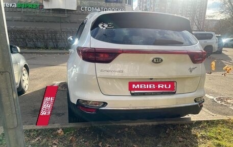 KIA Sportage IV рестайлинг, 2019 год, 2 600 000 рублей, 4 фотография