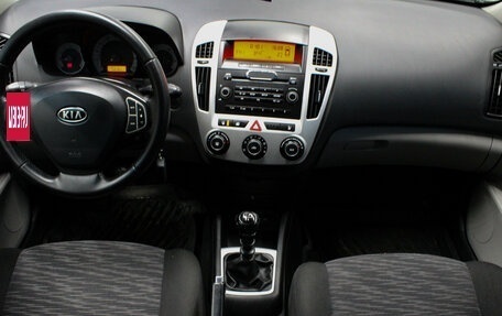 KIA cee'd I рестайлинг, 2009 год, 709 000 рублей, 15 фотография