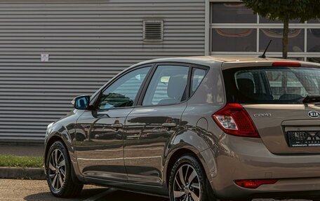 KIA cee'd I рестайлинг, 2010 год, 825 000 рублей, 9 фотография