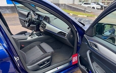 BMW 5 серия, 2018 год, 3 480 000 рублей, 13 фотография