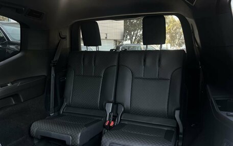 Toyota Land Cruiser, 2024 год, 13 890 000 рублей, 12 фотография