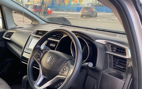 Honda Fit III, 2017 год, 1 419 000 рублей, 9 фотография