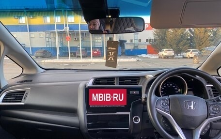 Honda Fit III, 2017 год, 1 419 000 рублей, 10 фотография