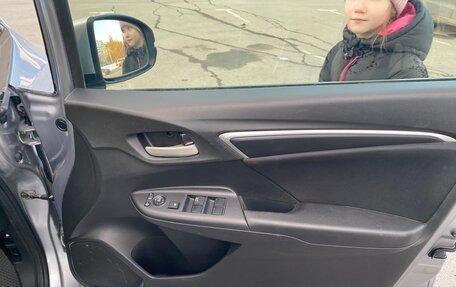 Honda Fit III, 2017 год, 1 419 000 рублей, 15 фотография