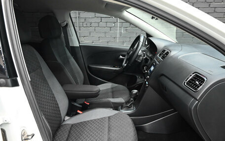 Volkswagen Polo VI (EU Market), 2018 год, 1 300 000 рублей, 9 фотография