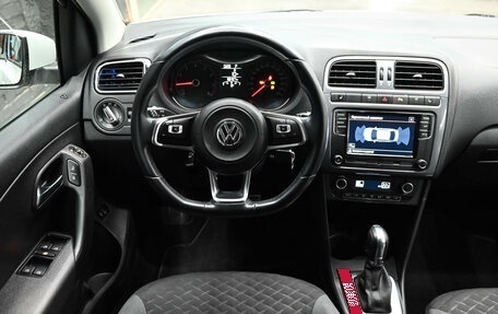 Volkswagen Polo VI (EU Market), 2018 год, 1 300 000 рублей, 11 фотография