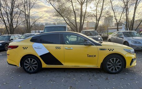 KIA Optima IV, 2018 год, 1 000 000 рублей, 4 фотография