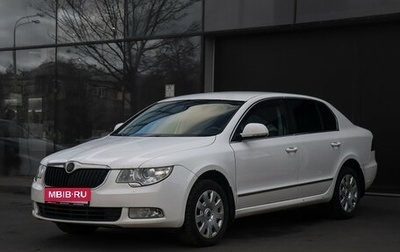 Skoda Superb III рестайлинг, 2013 год, 1 075 000 рублей, 1 фотография