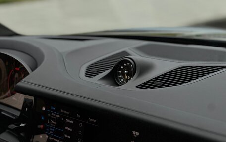 Porsche Cayenne III, 2023 год, 26 000 000 рублей, 25 фотография