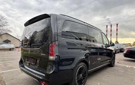 Mercedes-Benz V-Класс, 2024 год, 10 450 000 рублей, 2 фотография