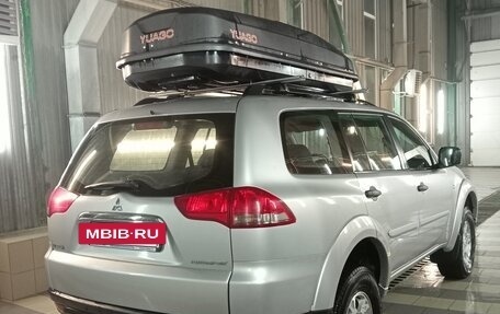 Mitsubishi Pajero Sport II рестайлинг, 2015 год, 2 100 000 рублей, 19 фотография