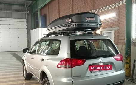 Mitsubishi Pajero Sport II рестайлинг, 2015 год, 2 100 000 рублей, 18 фотография