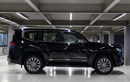 Toyota Land Cruiser, 2025 год, 15 000 000 рублей, 4 фотография