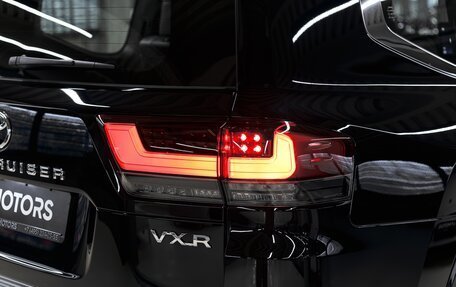 Toyota Land Cruiser, 2025 год, 15 000 000 рублей, 12 фотография