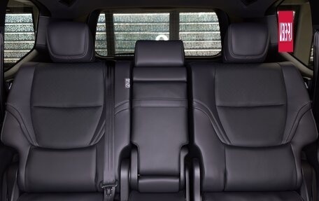 Toyota Land Cruiser, 2025 год, 15 000 000 рублей, 26 фотография