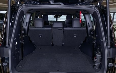 Toyota Land Cruiser, 2025 год, 15 000 000 рублей, 27 фотография