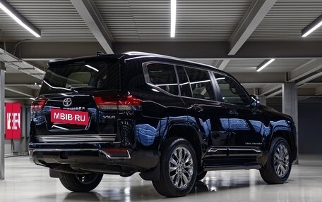 Toyota Land Cruiser, 2025 год, 15 000 000 рублей, 5 фотография