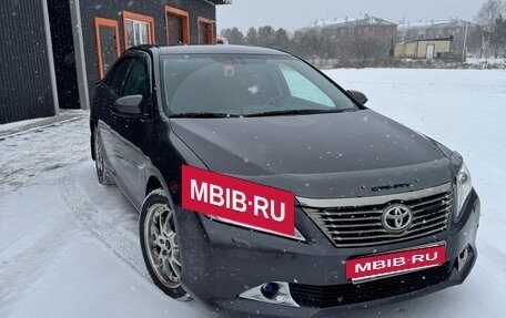 Toyota Camry, 2014 год, 1 250 000 рублей, 2 фотография