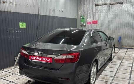 Toyota Camry, 2014 год, 1 250 000 рублей, 17 фотография