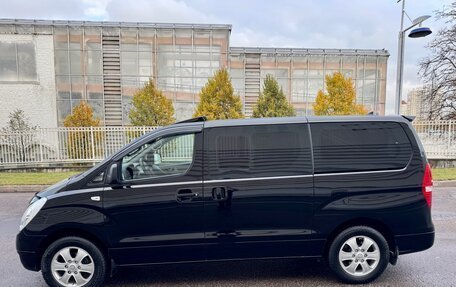 Hyundai Grand Starex Grand Starex I рестайлинг 2, 2014 год, 2 350 000 рублей, 8 фотография