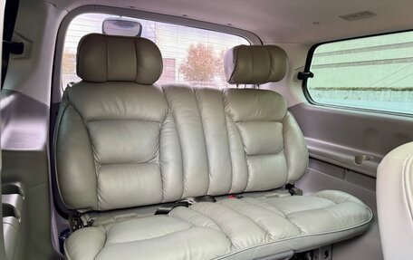 Hyundai Grand Starex Grand Starex I рестайлинг 2, 2014 год, 2 350 000 рублей, 21 фотография