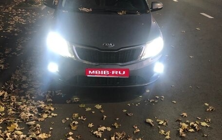 KIA Rio III рестайлинг, 2013 год, 1 000 000 рублей, 1 фотография