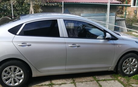 Hyundai Solaris II рестайлинг, 2018 год, 1 130 000 рублей, 6 фотография