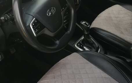 Hyundai Solaris II рестайлинг, 2018 год, 1 130 000 рублей, 9 фотография