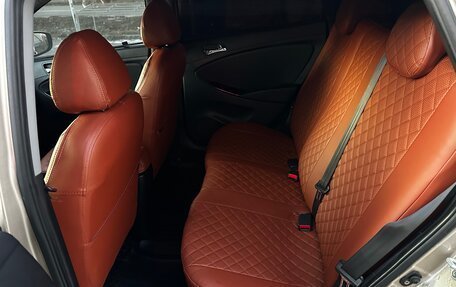 Hyundai Solaris II рестайлинг, 2012 год, 900 000 рублей, 9 фотография