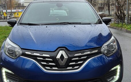Renault Kaptur I рестайлинг, 2021 год, 1 660 000 рублей, 2 фотография