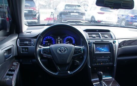 Toyota Camry, 2016 год, 1 929 000 рублей, 17 фотография