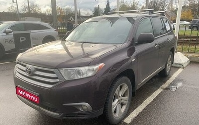 Toyota Highlander III, 2011 год, 1 599 000 рублей, 1 фотография