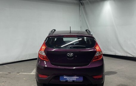 Hyundai Solaris II рестайлинг, 2012 год, 770 000 рублей, 6 фотография