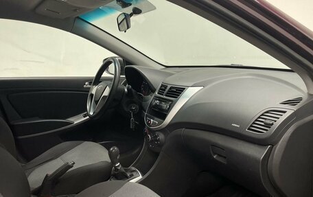 Hyundai Solaris II рестайлинг, 2012 год, 770 000 рублей, 11 фотография