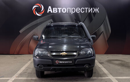 Chevrolet Niva I рестайлинг, 2019 год, 740 000 рублей, 2 фотография